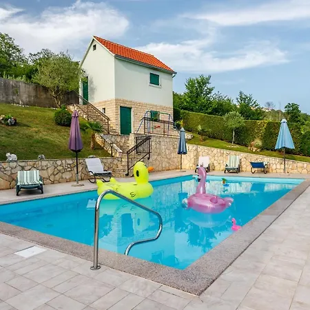 Vila Ivana * Otok (Split-Dalmatia)